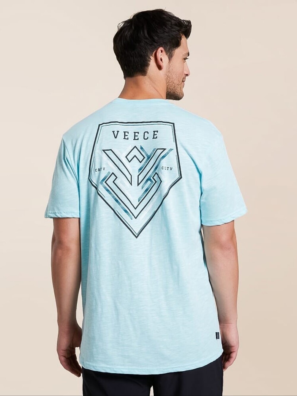 NWT | Veece Buckle Exclusive Gem Plate T-Shirt | Medium
